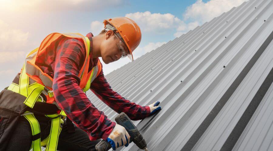 Owens Corning roofing contractor in Lincoln, ME